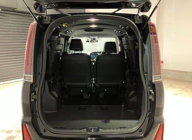 
								TOYOTA NOAH 2021 full									