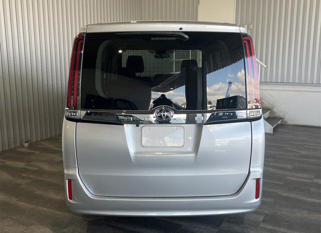 
								TOYOTA NOAH 2021 full									