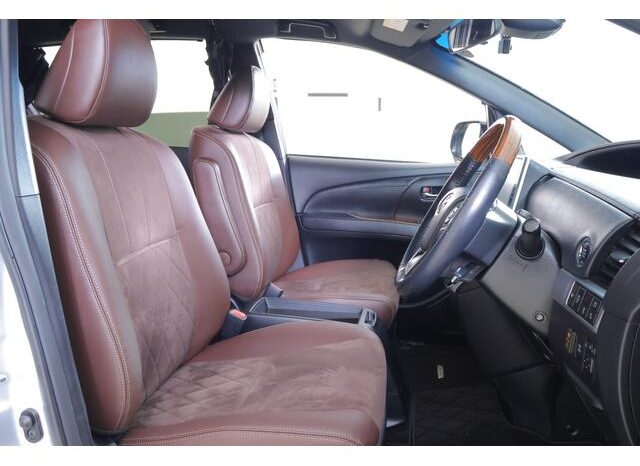 
								TOYOTA ESTIMA 2017 full									