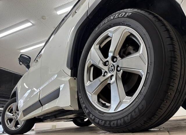 
								TOYOTA RAV4 2021 full									