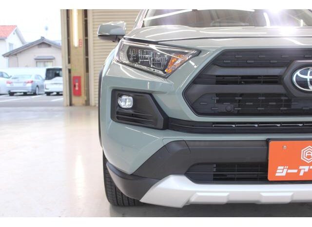 
								TOYOTA RAV4 2022 full									