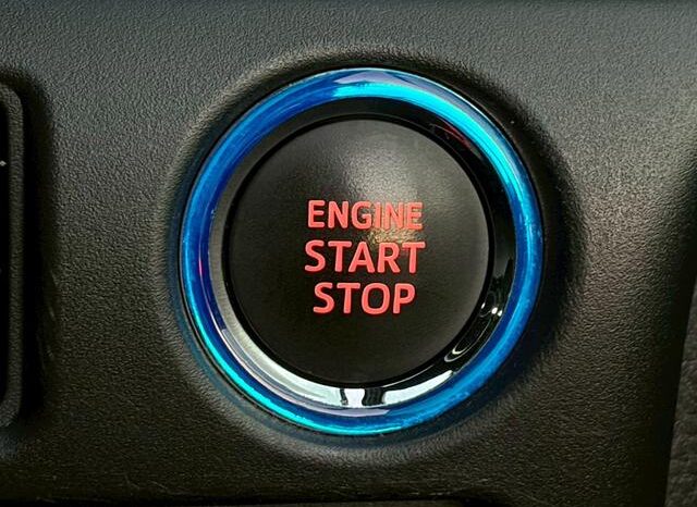 
								TOYOTA NOAH 2017 full									