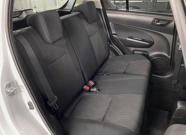 
								SUZUKI SWIFT 2011 full									