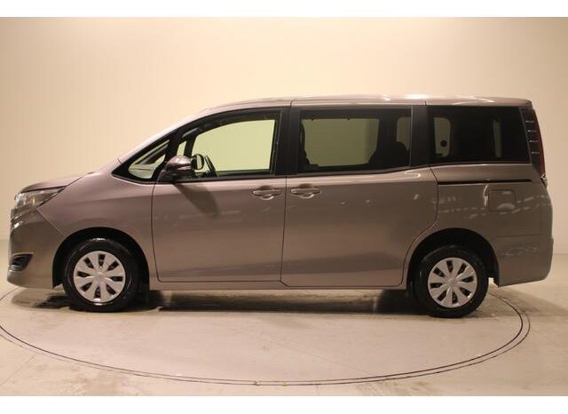 
								TOYOTA NOAH 2019 full									