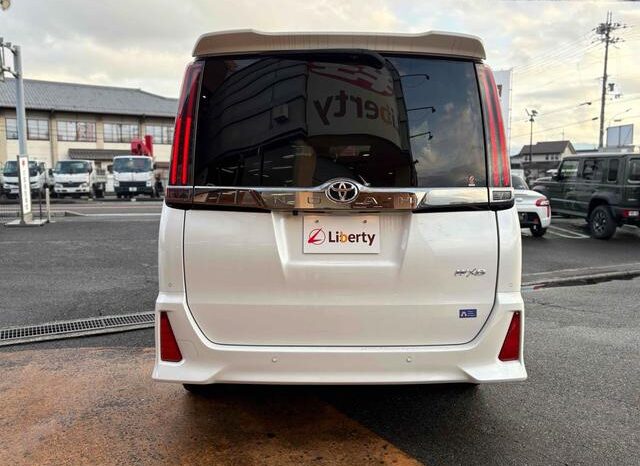 
								TOYOTA NOAH 2020 full									