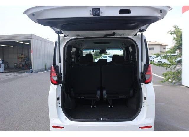 
								TOYOTA NOAH 2023 full									