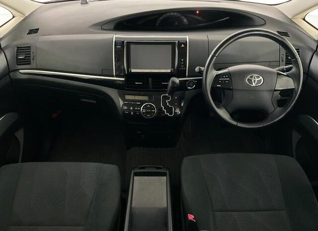 
								TOYOTA ESTIMA 2015 full									