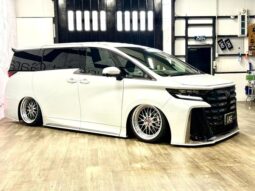 
										TOYOTA VELLFIRE 2023 full									