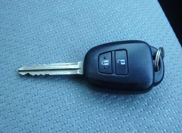 
								TOYOTA AQUA 2014 full									