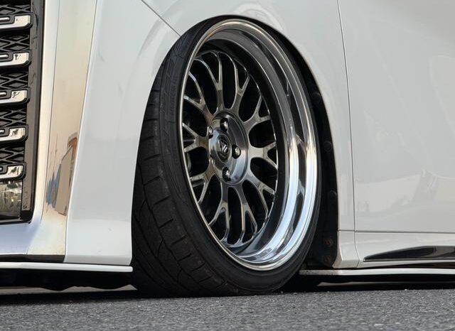 
								TOYOTA VELLFIRE 2021 full									