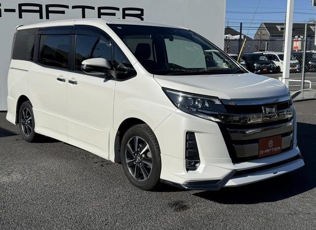 
								TOYOTA NOAH 2018 full									