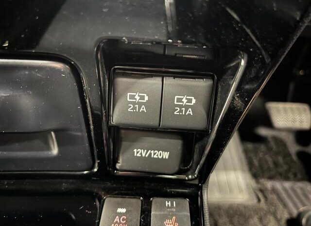 
								TOYOTA NOAH 2020 full									