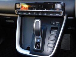 
										TOYOTA NOAH 2024 full									