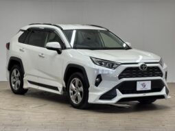 TOYOTA RAV4 2021