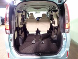 
										TOYOTA NOAH 2014 full									