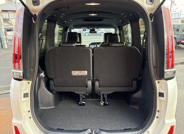 
								TOYOTA NOAH 2020 full									