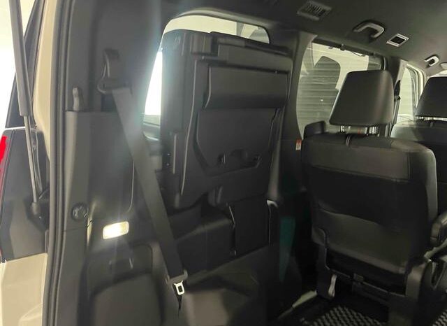 
								TOYOTA NOAH 2024 full									