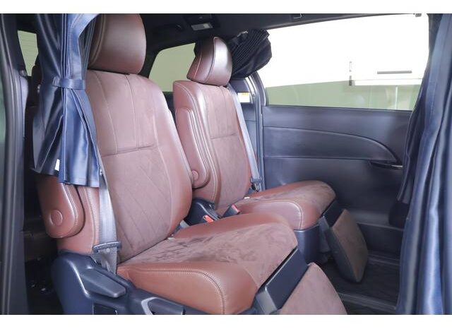 
								TOYOTA ESTIMA 2017 full									