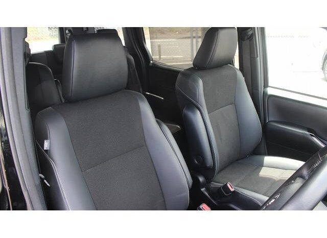 
								TOYOTA NOAH 2019 full									