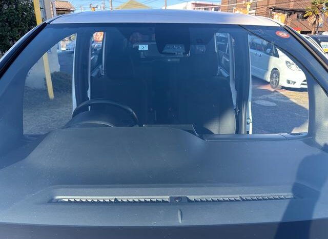 
								TOYOTA NOAH 2019 full									