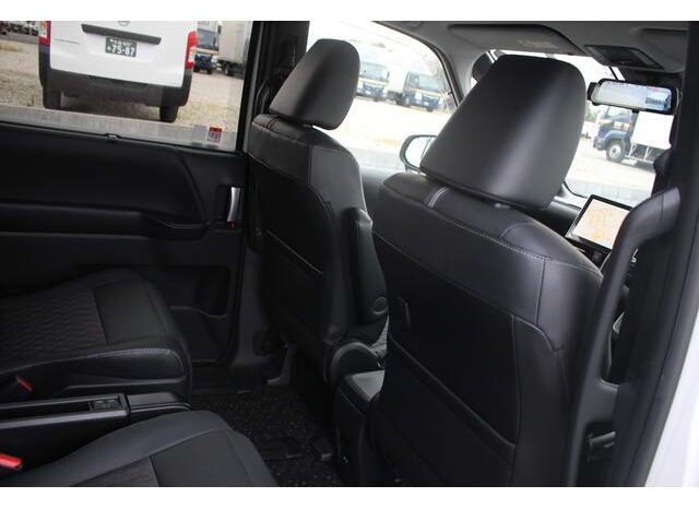 
								TOYOTA NOAH 2022 full									