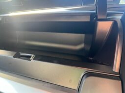 
										TOYOTA ESTIMA 2017 full									