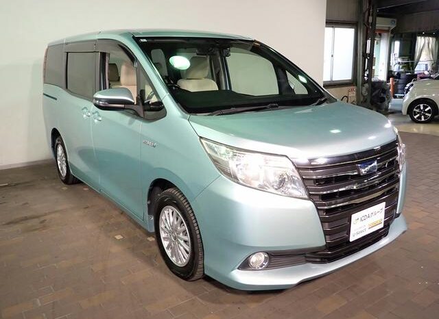 
								TOYOTA NOAH 2014 full									