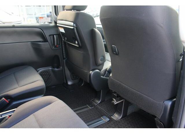 
								TOYOTA NOAH 2020 full									