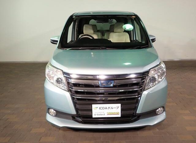 
								TOYOTA NOAH 2014 full									