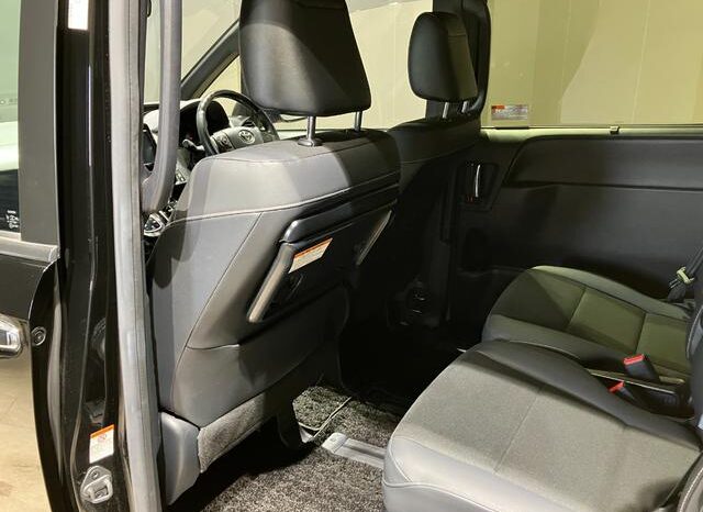 
								TOYOTA NOAH 2021 full									