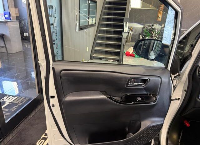 
								TOYOTA NOAH 2021 full									