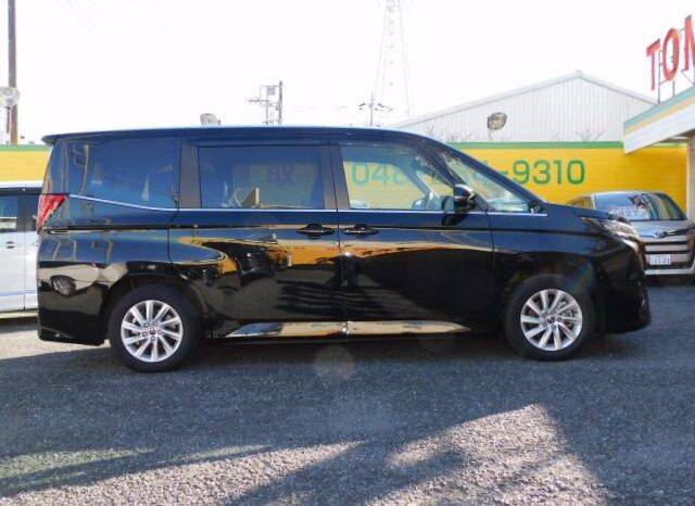 
								TOYOTA NOAH 2024 full									