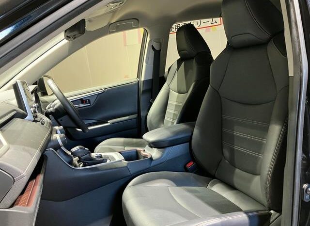 
								TOYOTA RAV4 2021 full									