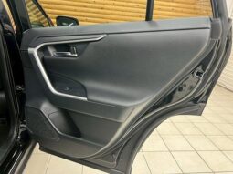 
										TOYOTA RAV4 2021 full									