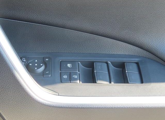 
								TOYOTA RAV4 2022 full									