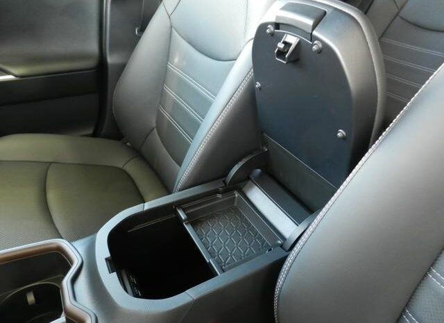 
								TOYOTA RAV4 2025 full									