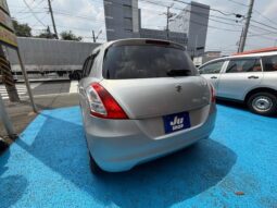 
										SUZUKI SWIFT 2011 full									