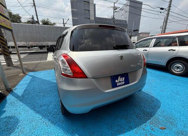 
								SUZUKI SWIFT 2011 full									