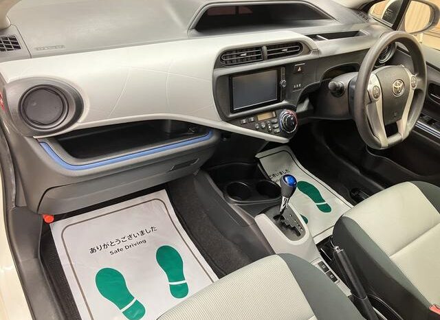 
								TOYOTA AQUA 2014 full									