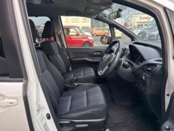 
										TOYOTA NOAH 2014 full									