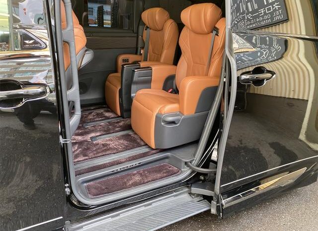 
								TOYOTA VELLFIRE 2023 full									