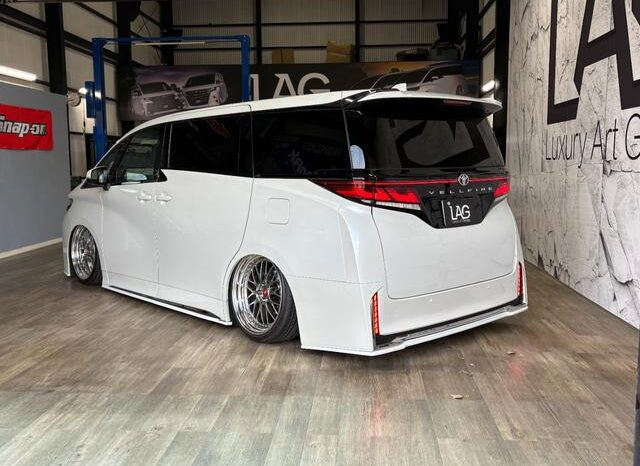 
								TOYOTA VELLFIRE 2023 full									