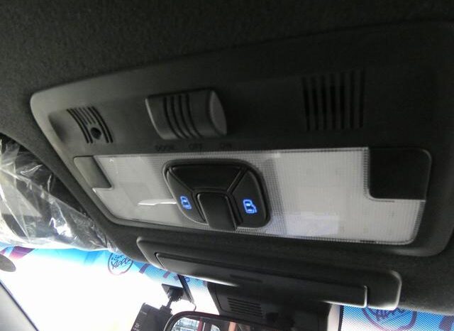 
								TOYOTA ESTIMA 2018 full									