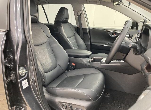 
								TOYOTA RAV4 2021 full									