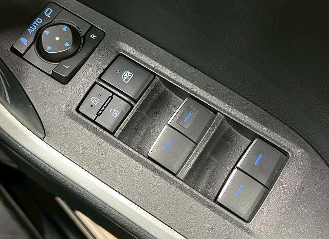 
								TOYOTA RAV4 2021 full									