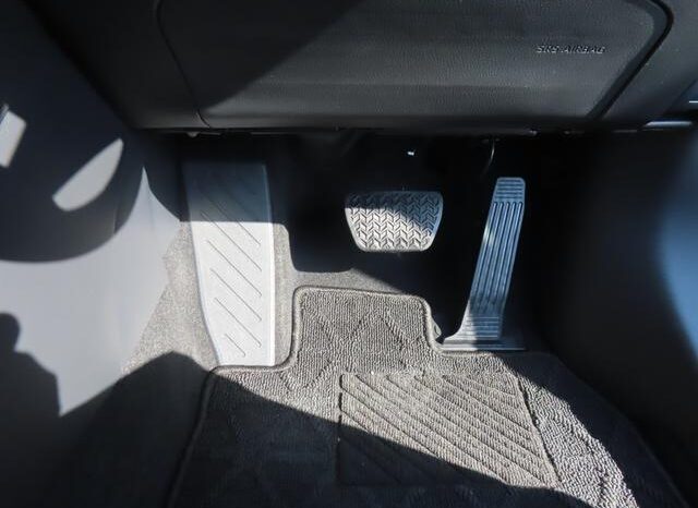 
								TOYOTA RAV4 2022 full									