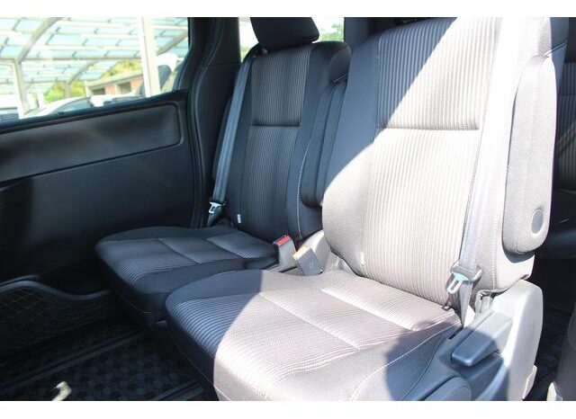 
								TOYOTA NOAH 2017 full									