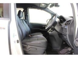 
										TOYOTA NOAH 2017 full									