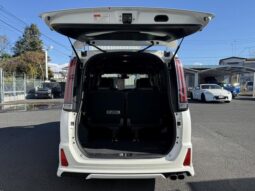 
										TOYOTA NOAH 2018 full									