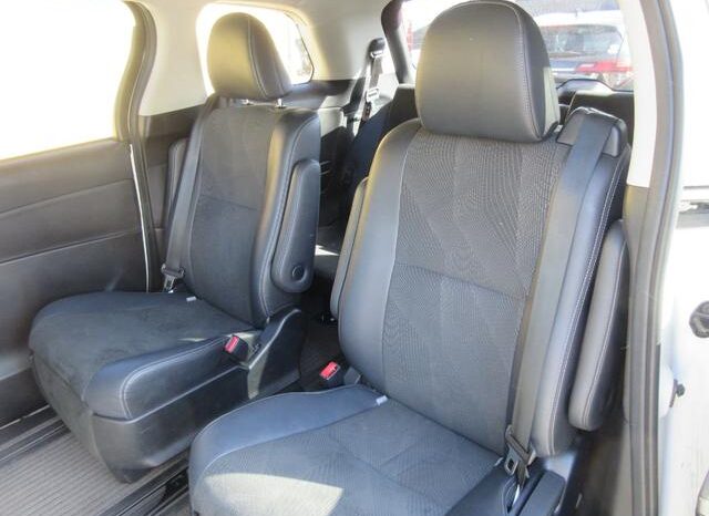 
								TOYOTA ESTIMA 2016 full									